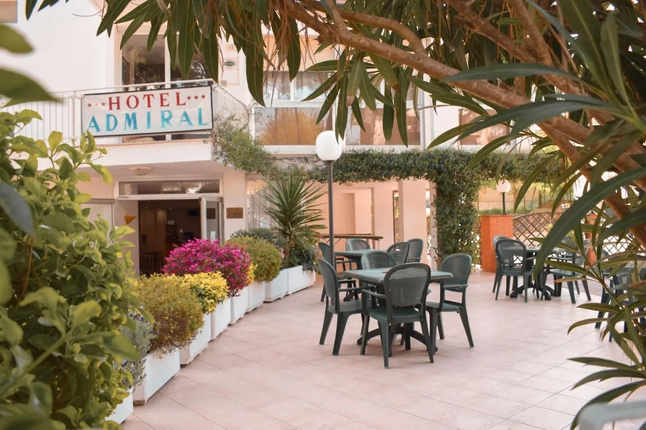 ***  Hotel Admiral Pinarella Italien